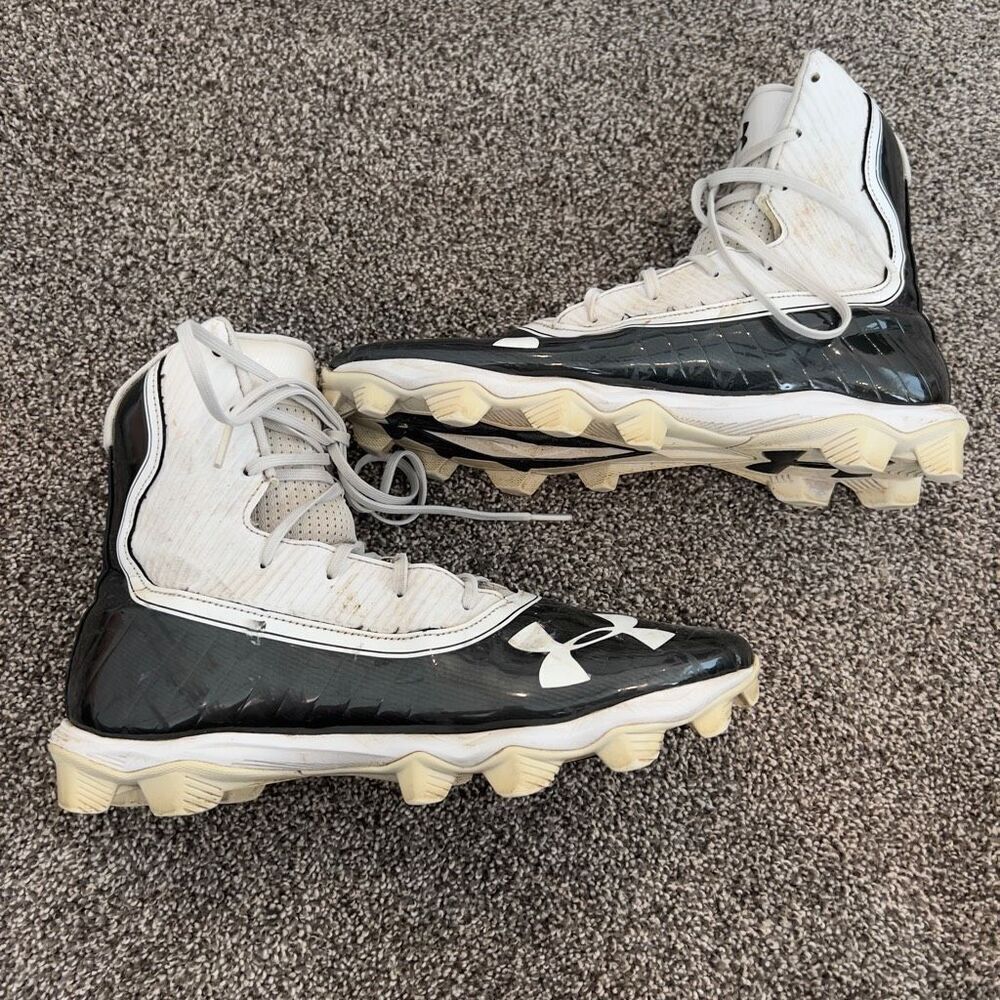Under Armour High-Top Football Cleats size 9.5